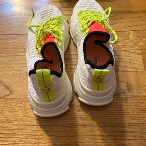 Steve Madden MAC sneakers